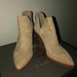 Vince Camuto Gigietta Snip-Toe Bootie